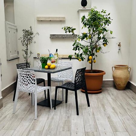 Casa Vacanze Donna Sidora Palermo Esterno foto